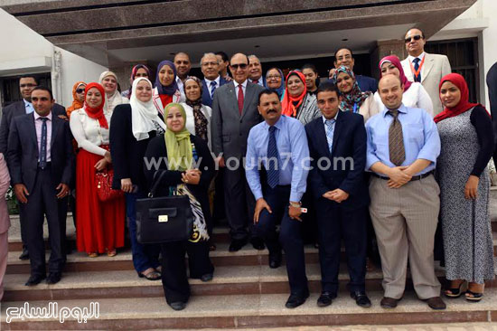  صورة جماعية للمشاركين فى المؤتمر -اليوم السابع -9 -2015